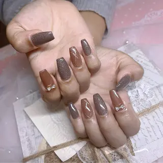 ネイル Fairyフェアリーネイルサロン所属・Nail Hibi サロンのネイルデザイン