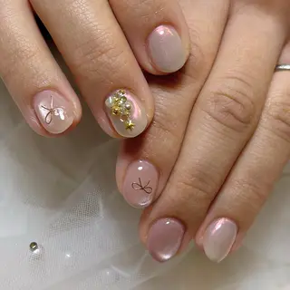 ネイル EmaNail天満橋店所属・EmaNail Risaのネイルデザイン