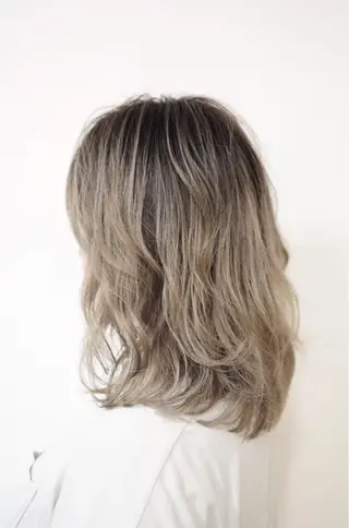 ミディアム カラー salon m ni サロンマーニ所属・久保田 一のヘアスタイル