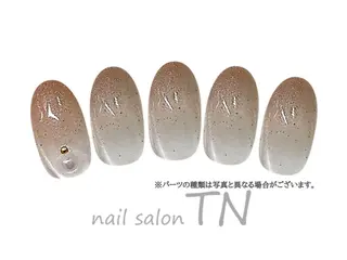 ネイル 矢川 まどかのネイルデザイン