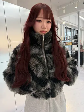 ロング カラー TATSUブリーチ/ ミルクティーベージュのヘアスタイル