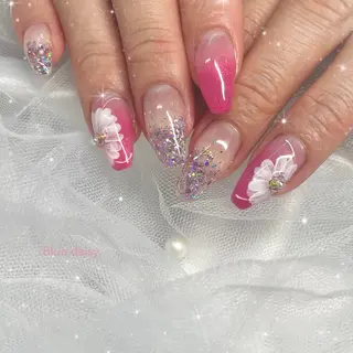 ネイル Blue　daisy　栄本店 【ブルーデイジー】所属・Blue daisy 栄本店のネイルデザイン