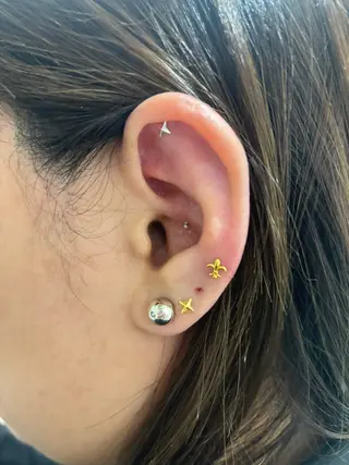 耳つぼジュエリー👂 🎀kumiのエステ・リラクイメージ