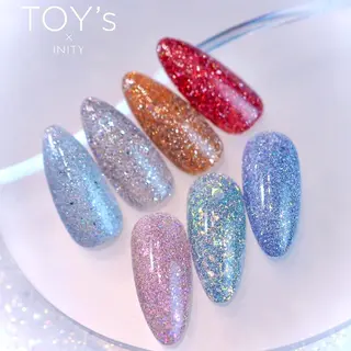 ネイル Vogusty's Nail 鶴見店のネイルデザイン