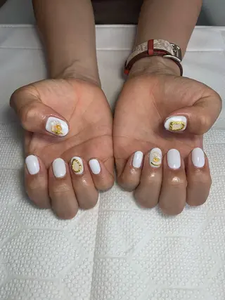 ネイル マルサンカクシカク所属・○△□ 守口市のネイルデザイン