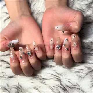 ロング mao .のネイルデザイン