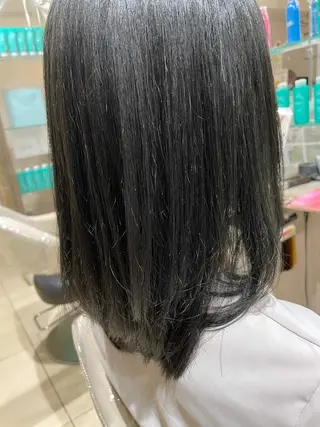 ミディアム カラー 岡屋 瞬のヘアスタイル