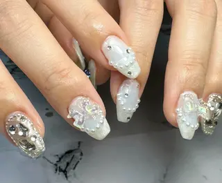 ネイル 新山 聖のネイルデザイン