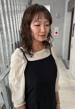 ミディアム sliver siki・ayanaのヘアスタイル