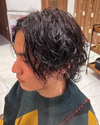 パーマ メンズ 🩵茗荷谷で1番 パーマ巻いてる萌🩵のヘアスタイル