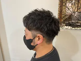 ショート パーマ メンズ LAFF所属・大阪ハイトーン ひらり💜のヘアスタイル