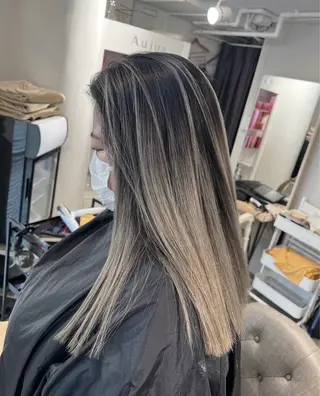 ミディアム カラー ROBIN所属・指名数No.1 /NAOYAのヘアスタイル