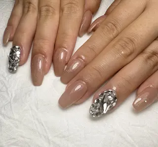 ネイル 駒月 明日香の眉毛・アイブロウイメージ