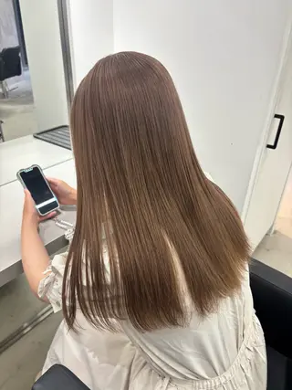 セミロング カラー EIGHT ／SHU🩶のヘアスタイル