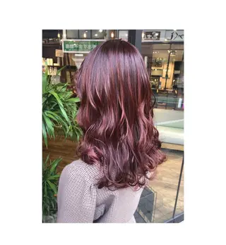 ロング カラー あらい なつみのヘアスタイル