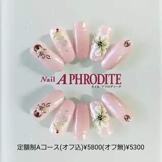ネイル Nail  Aphroditeのネイルデザイン