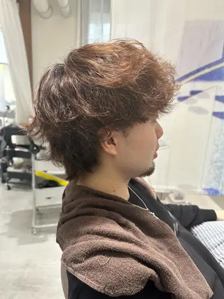 カラー パーマ メンズ 💎メンズパーマ特化 🥇癖毛活かしのプロのヘアスタイル
