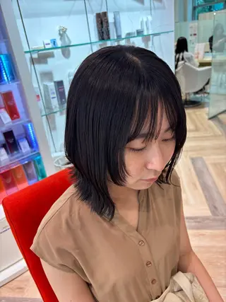 ショート カラー ゆい/パーマ/レイヤ ー/似合わせカラーのヘアスタイル