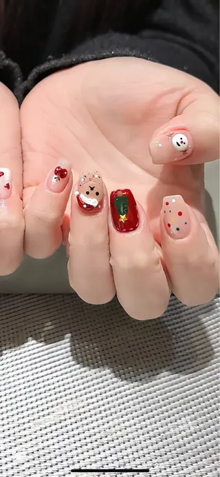 ネイル 💅E•U•B NAIL🌹所属・横浜市中区曙町 ネイルE·U·Bのネイルデザイン