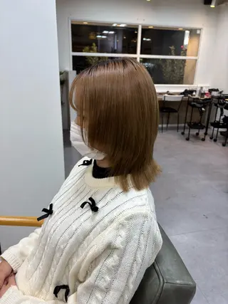 ミディアム 高橋 真歩のヘアスタイル