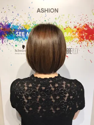 ショート カラー レイヤー×髪質改善 ×透明感/杉田 圭のヘアスタイル