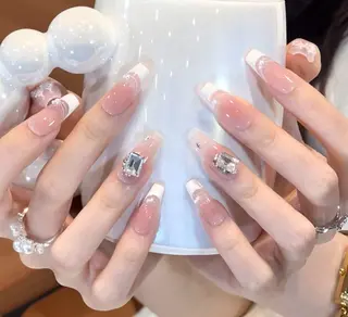 ネイル Pure&Rich Nailのネイルデザイン