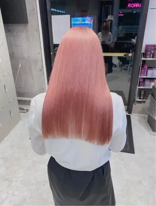 ロング カラー パーマ ヘアアレンジ メンズ キッズ ネイル マツエク・マツパ アイブロウ ハイトーン/ピンク 💗モモ໒꒱のヘアスタイル