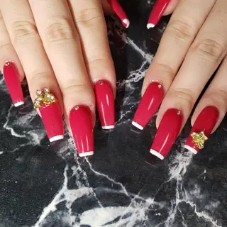 セミロング クロキ 。のネイルデザイン