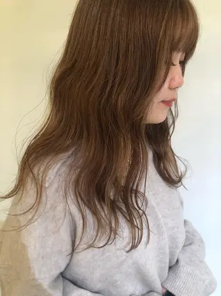 カラー ブリーチカラー🎀 韓国風/寺門美優のヘアスタイル