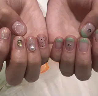 ネイル sharesalon    room59所属・nozomi 🌙のネイルデザイン