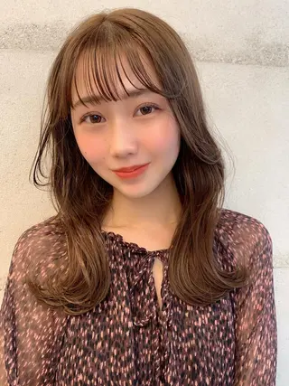 ミディアム カラー 透明感/オリーブ/ グレージュ/YUKAのヘアスタイル