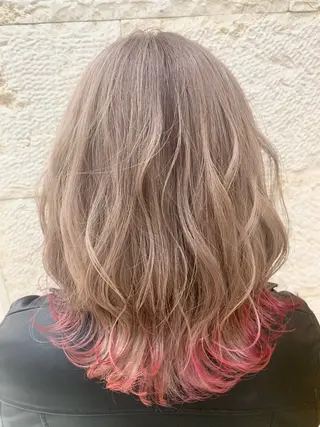 セミロング カラー ＊ブリーチカラー＊ 🫧M🫧のヘアスタイル