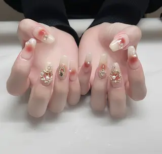 ネイル KARI ネイルサロンのネイルデザイン