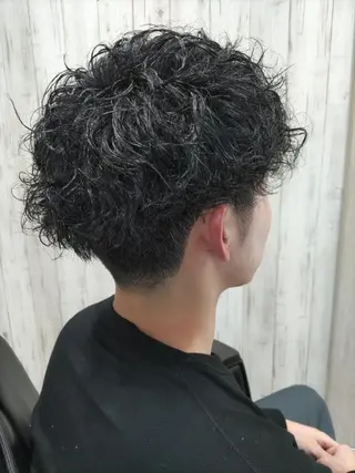 ショート パーマ メンズ HAIR&GROOMING　YOSHIZAWA Inc. BANDAI所属・💈多賀 裕史💈のヘアスタイル