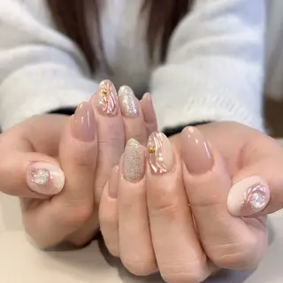 ネイル e llaのネイルデザイン