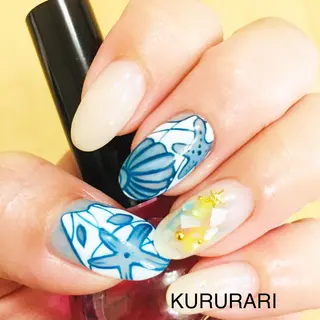 ネイル KURURARI NAILのネイルデザイン