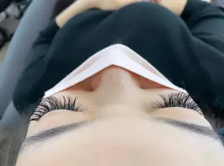 SESUNNY セサニー　SEIRAのマツエク・マツパデザイン