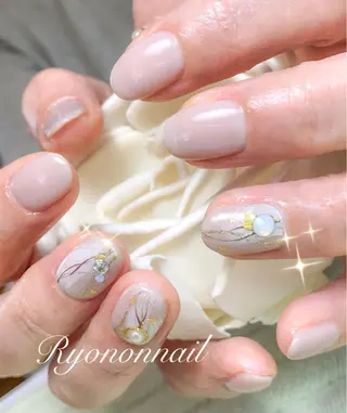 ネイル Ryononnail(リョノンネイル)所属・Ryononnail 上谷典子のネイルデザイン