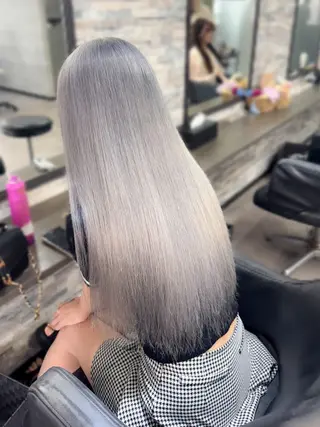 ロング カラー ハイトーンエクステ 🎩カズキ🎩のヘアスタイル