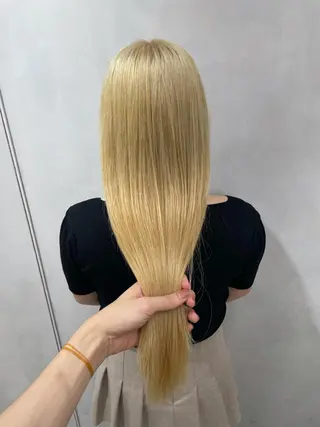 ロング カラー 🔷ダブルカラーハイ トーン🔷櫻井走のヘアスタイル