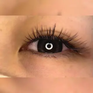 マツエク・マツパ the  moons.所属・伊藤たから☾ the moons.のマツエク・マツパデザイン