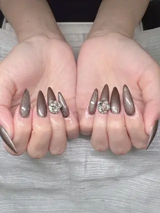 ネイル Lee Nailsのネイルデザイン