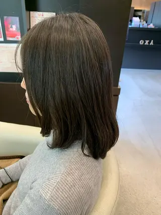 ミディアム Aya/四条烏丸/ インナーカラーのヘアスタイル