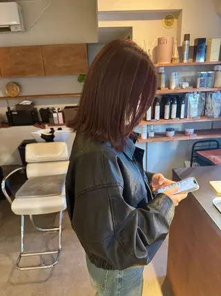 ミディアム カラー NATSUKA 403号室のヘアスタイル