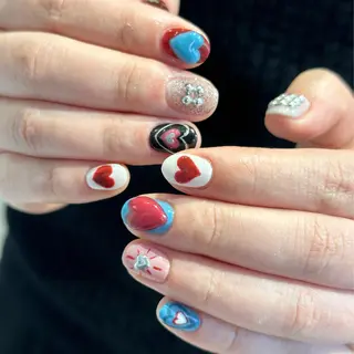 ネイル 🎀韓国レイヤー特化 🎀ベージュ/ミクのヘアスタイル