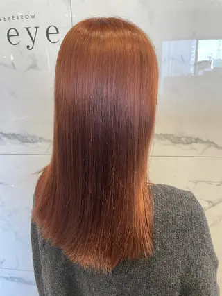 カラー 岡村 真子のヘアスタイル