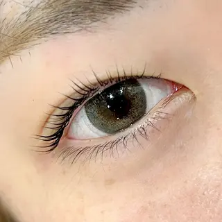 マツエク・マツパ 西尾 未来音の眉毛・アイブロウイメージ