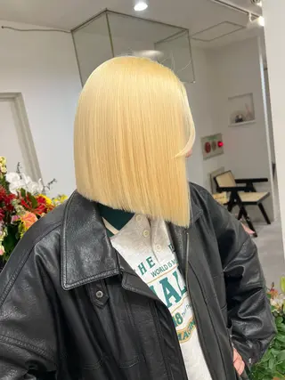 ショート カラー Via officialのヘアスタイル