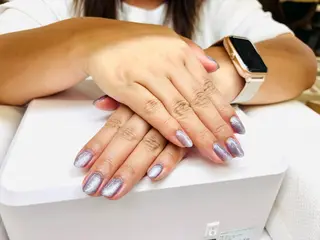 ネイルサロンエーナイン本店所属・もろずみ あやのネイルデザイン