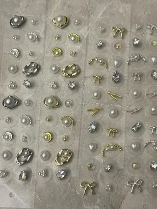 ハーブ 耳ツボ Smooかほく店のエステ・リラクイメージ